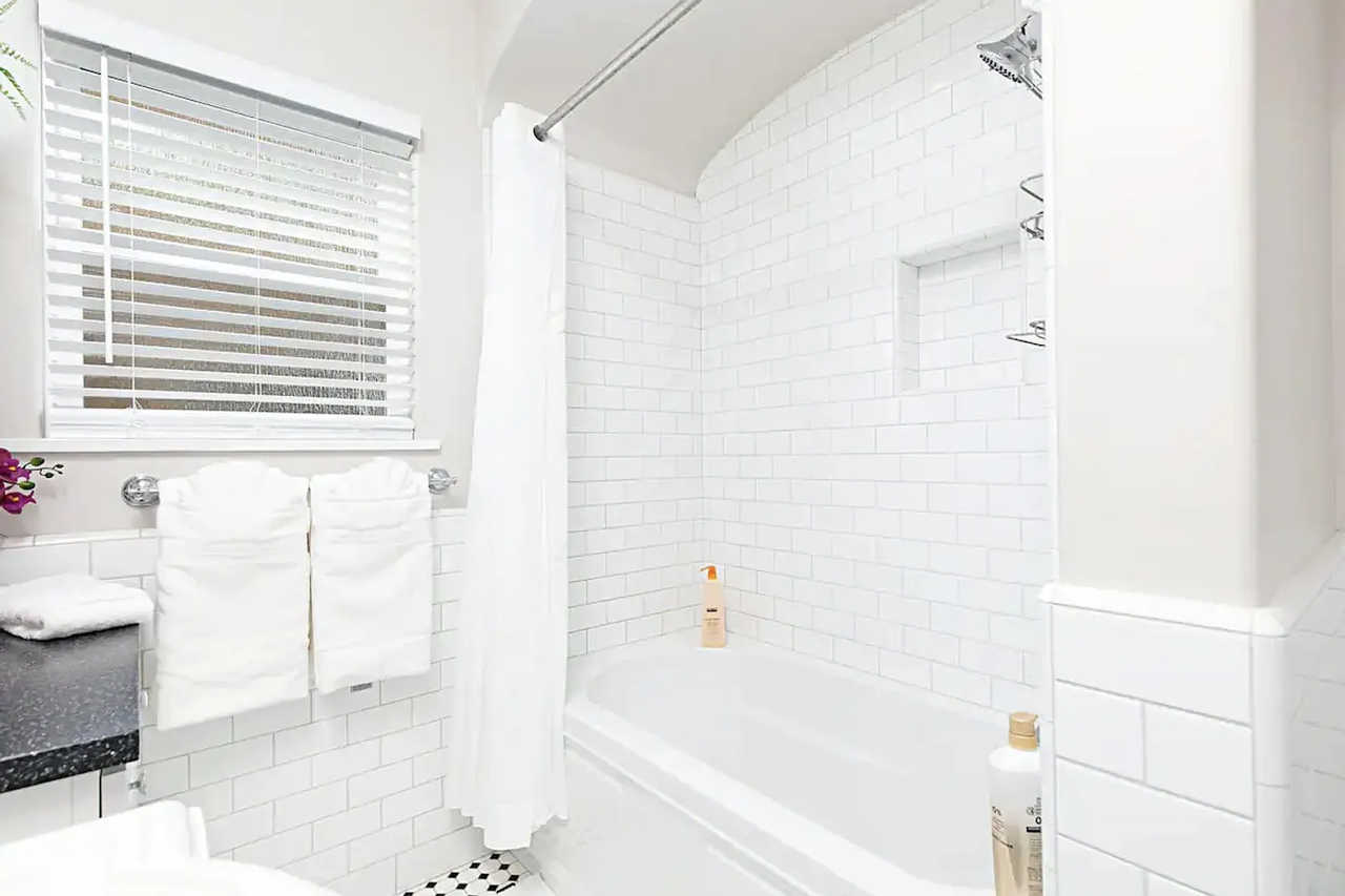 3562 Sydney Pl - Photo 2 of 16