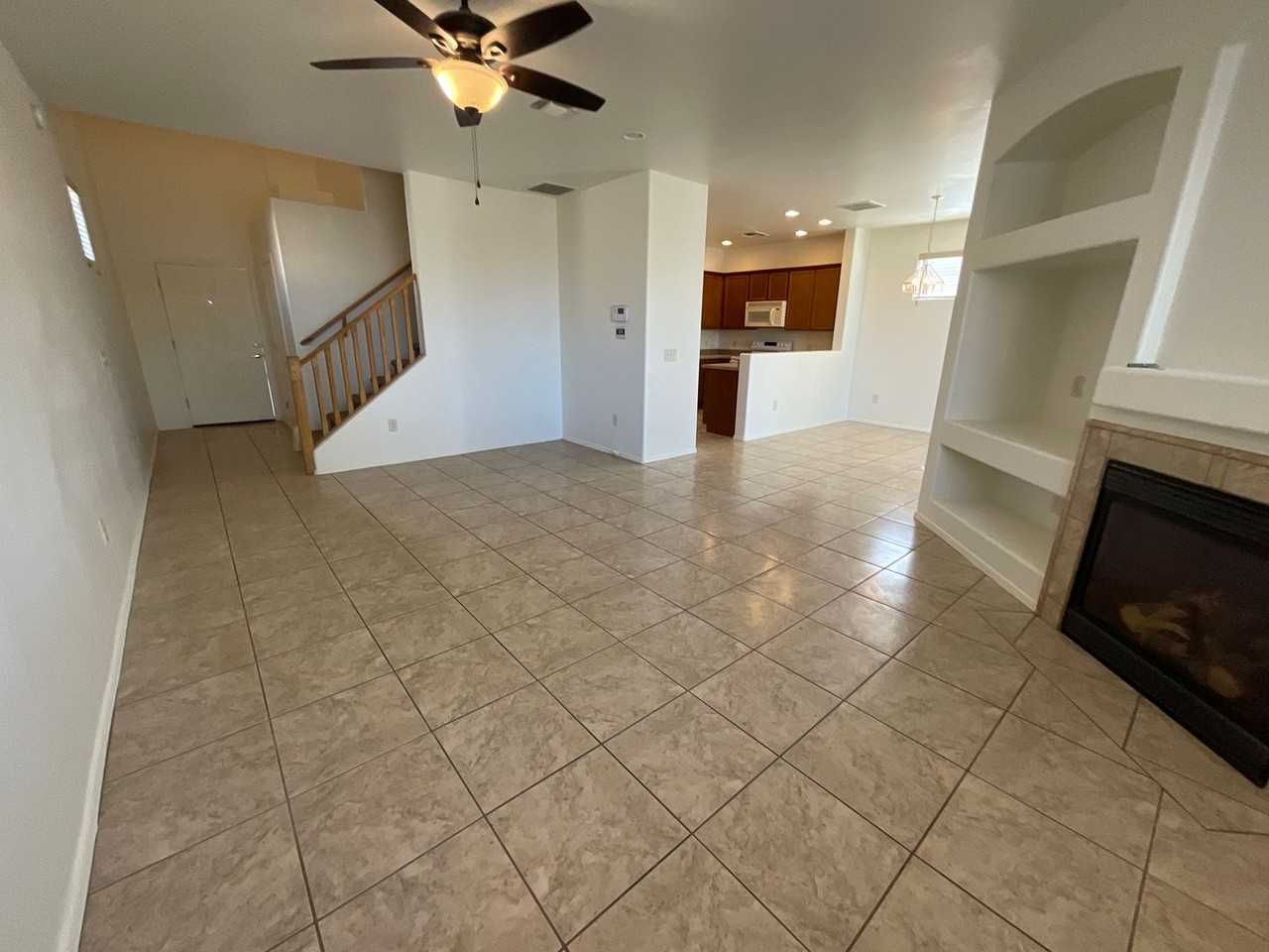 10890 E New Rock Ridge Dr - Photo 5 of 37