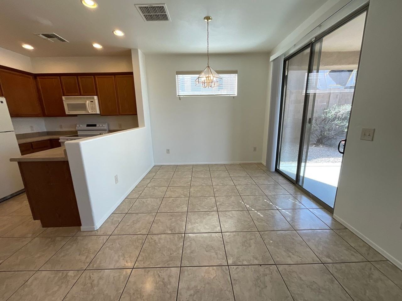 10890 E New Rock Ridge Dr - Photo 6 of 37