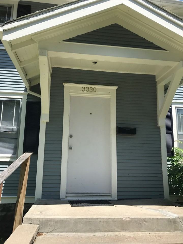 3330 Burt St - Photo 6 of 20