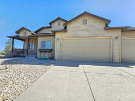 featured image of 7690 Diamond Vista Ct
