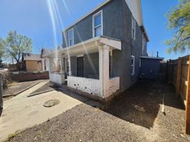 featured image of 1221 E Abriendo Ave