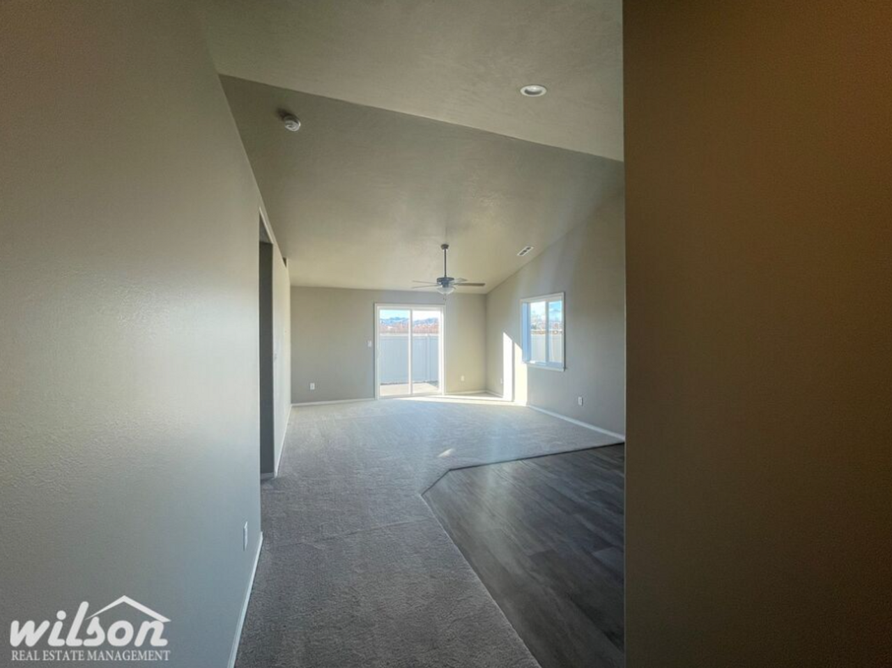 1912 S 62nd Ave - Photo 2 of 15