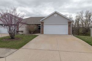featured image of 7420 Arratt Ct