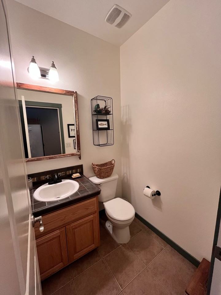 33943 Rolling Hills Dr - Photo 3 of 12