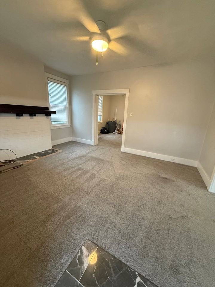 41 Grant Ave - Photo 2 of 15