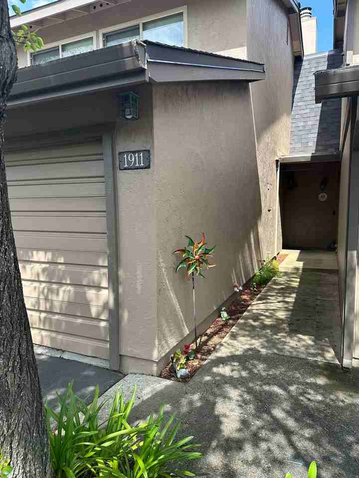 1911 Bechelli Ln - Photo 3 of 49