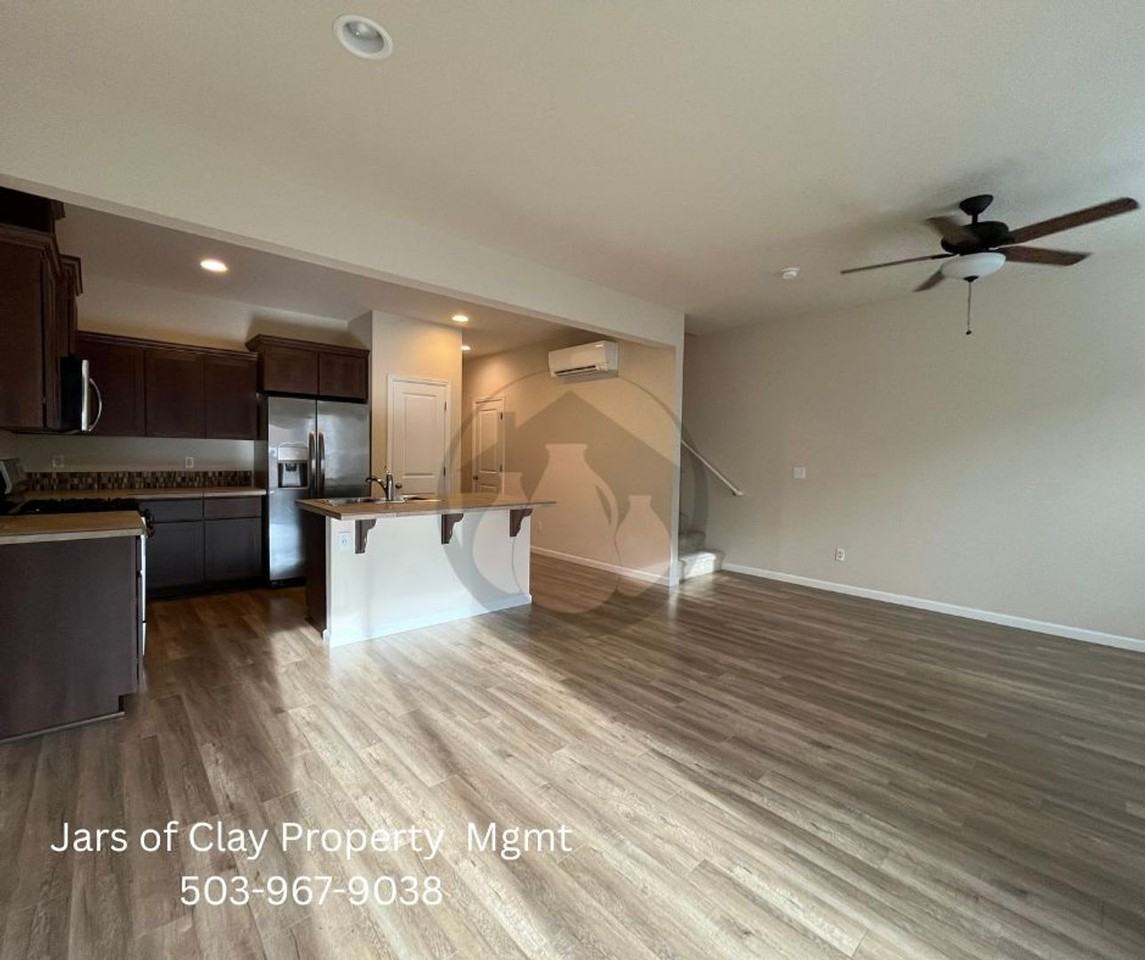 5726 Joynak St S - Photo 2 of 11