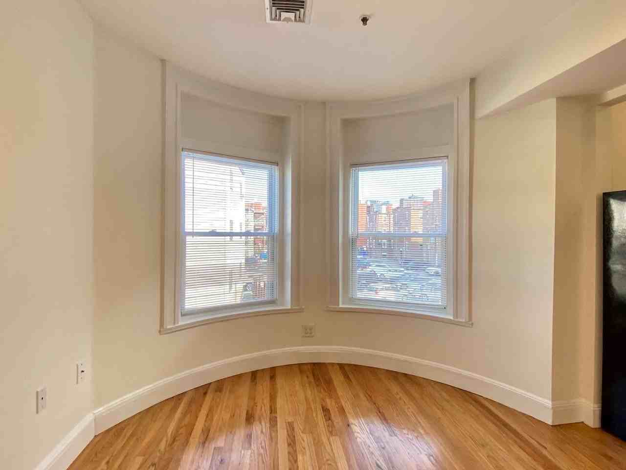 24 Brainerd Road - Photo 4 of 36