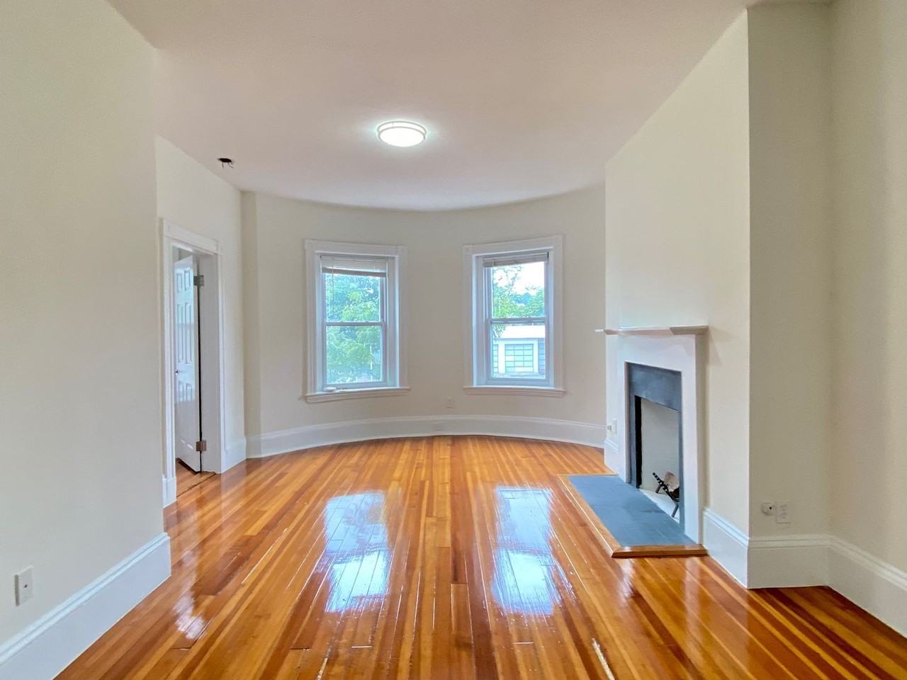 99 Brighton Ave - Photo 2 of 50