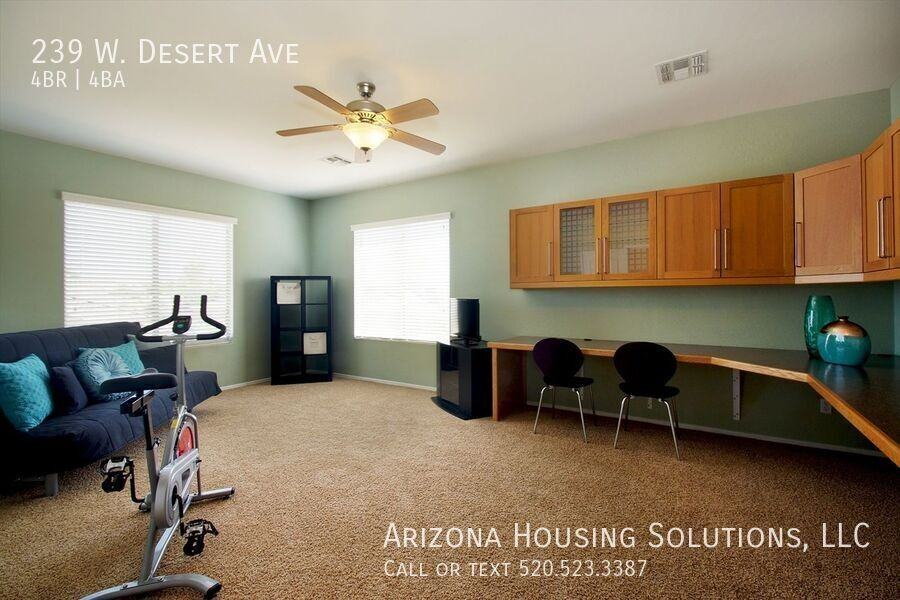 239 W Desert Ave - Photo 4 of 38