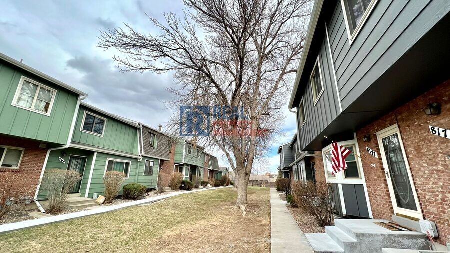 8177 W Virginia Ave - Photo 3 of 24