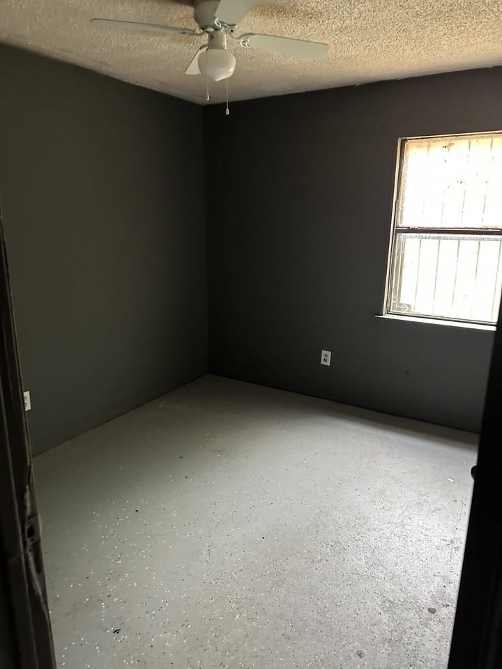 805 George Kersh Dr #B - Photo 6 of 10