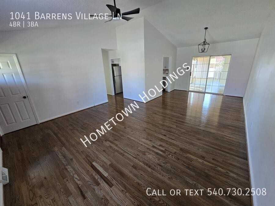1041 Barrens Village Ln - Photo 2 of 19