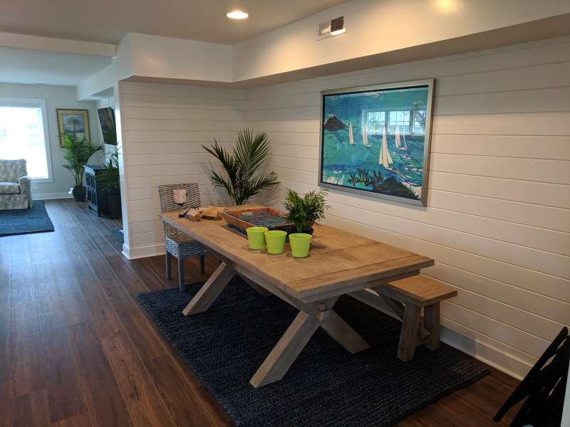 112 Henlopen Dr - Photo 3 of 18