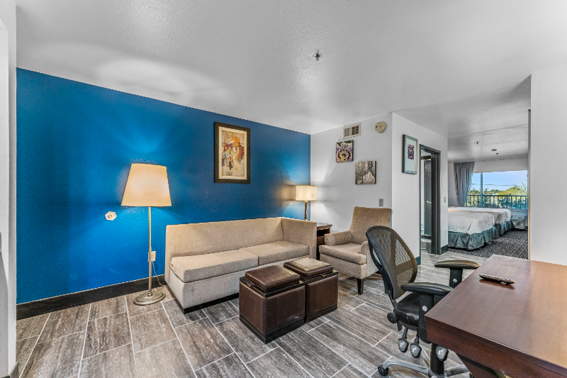 2301 E Southern Ave #A101