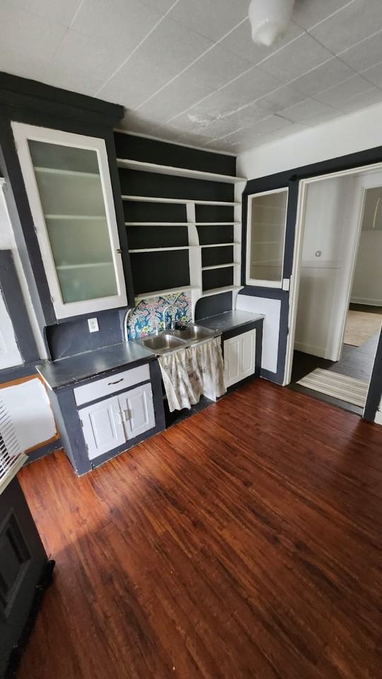 726 North Downing Street, Unit 5 - Photo 6 of 7