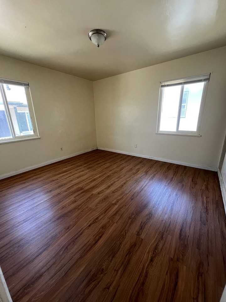 6345 Templeton St #G - Photo 2 of 4