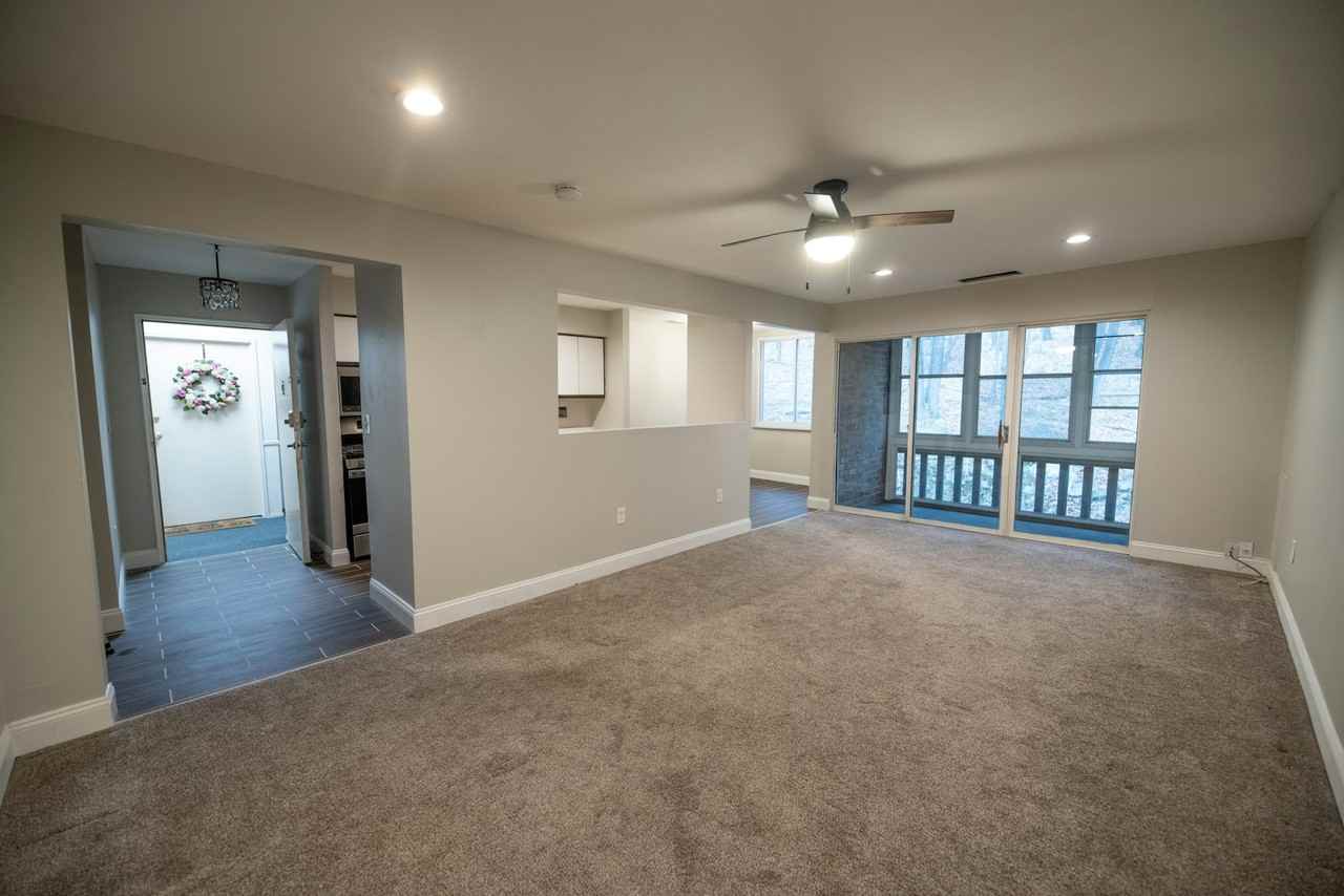 1605 Summit Pointe - Photo 7 of 20