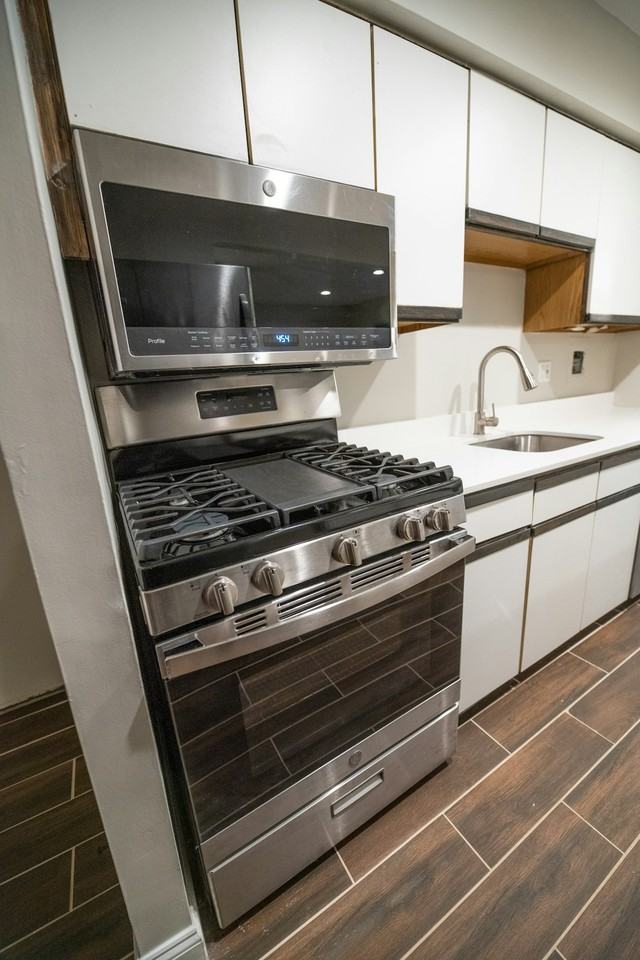 1605 Summit Pointe - Photo 3 of 20