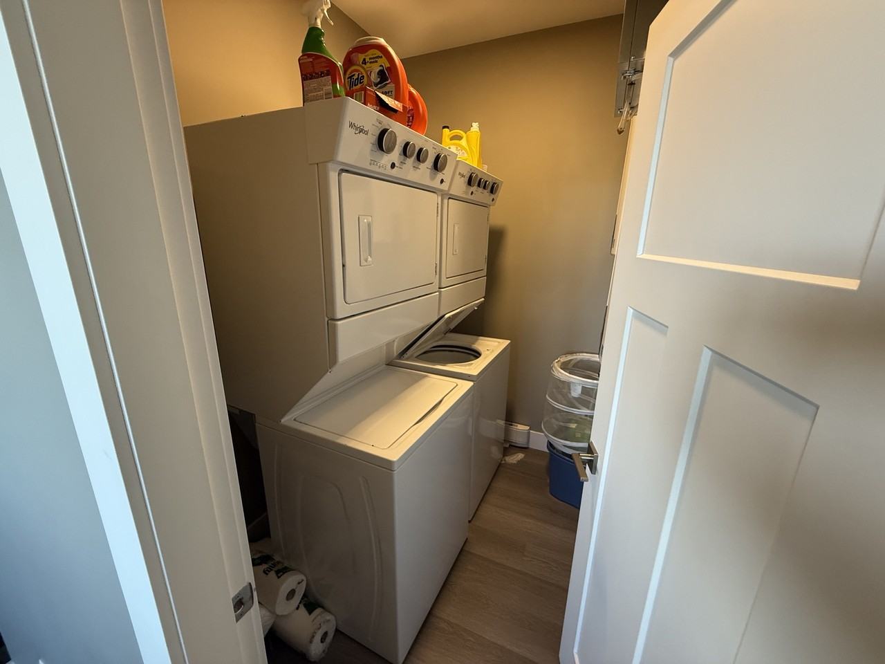 450 Irwin St #9 - Photo 6 of 17