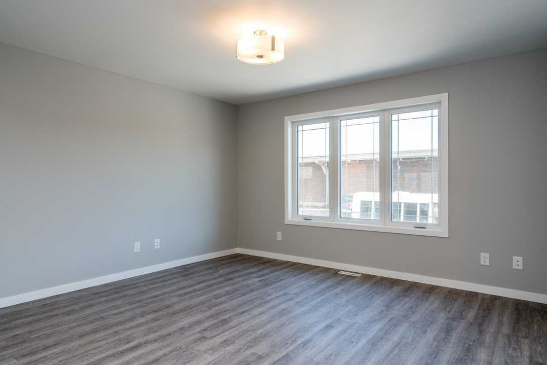 530 - 530 Ross Avenue #5 - Photo 3 of 11