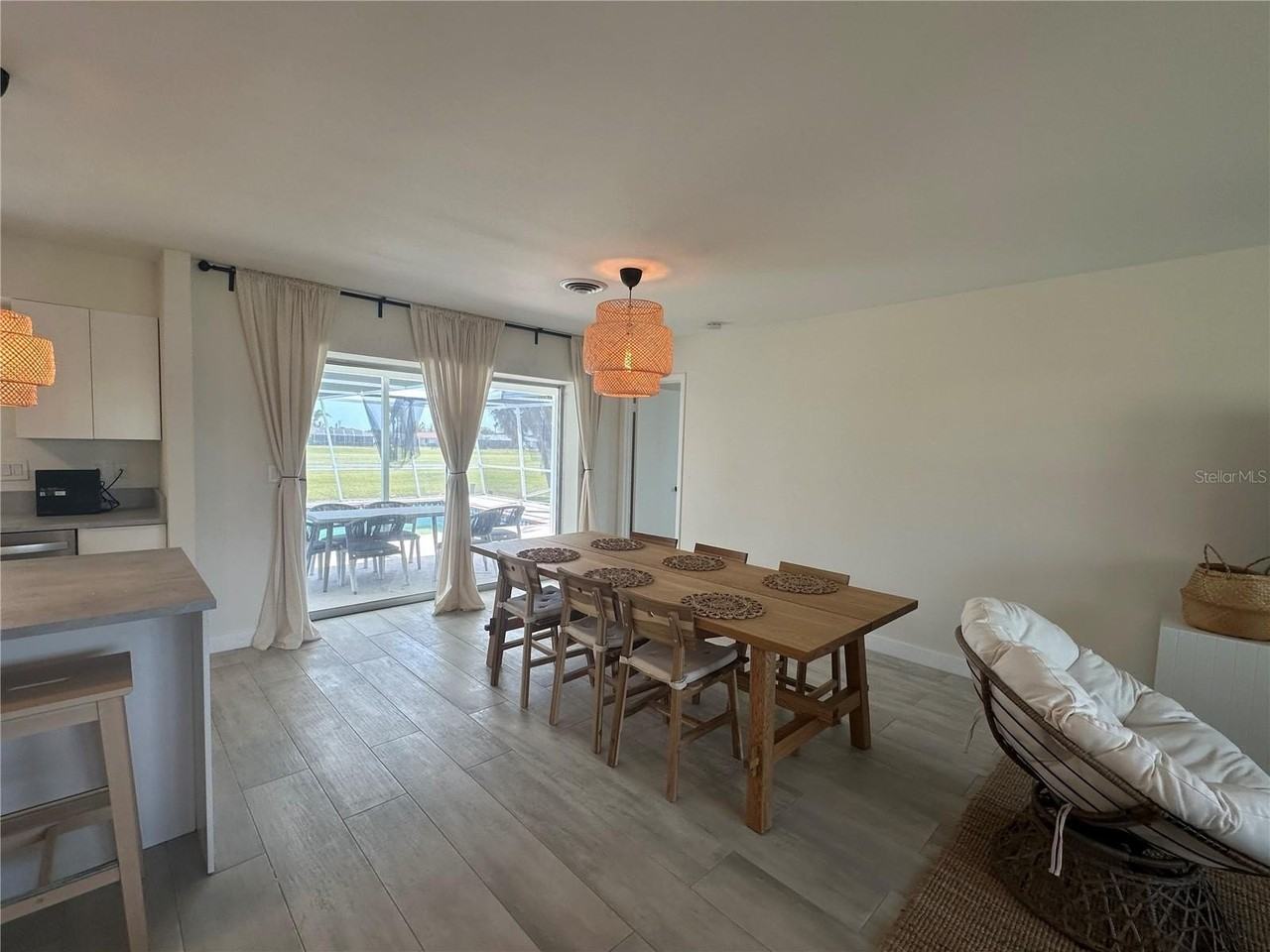 65 Oakland Hills Pl - Photo 3 of 20