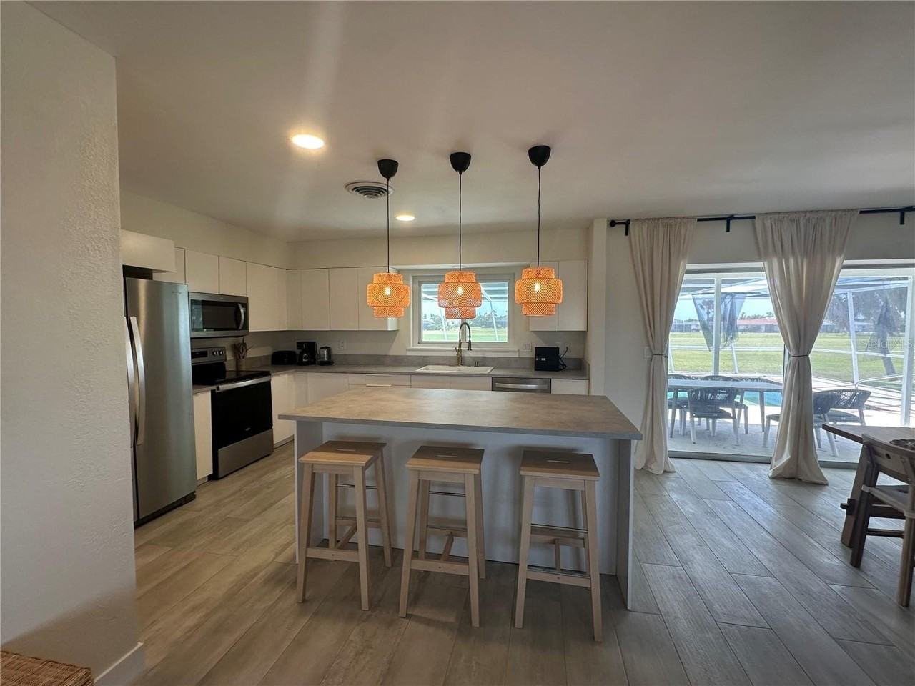 65 Oakland Hills Pl - Photo 6 of 20