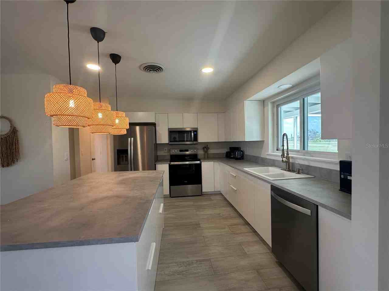 65 Oakland Hills Pl - Photo 7 of 20