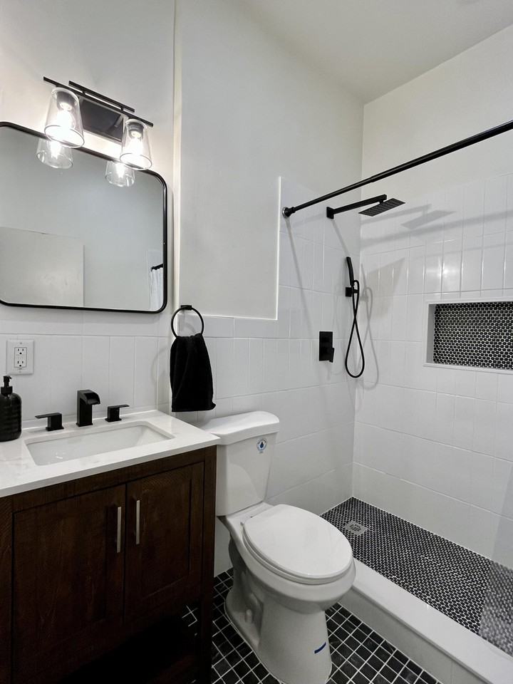 Basswood St - Photo 3 of 15