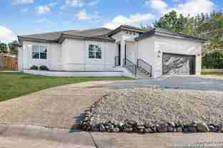 1303 Summerfield - Photo 1 of 1