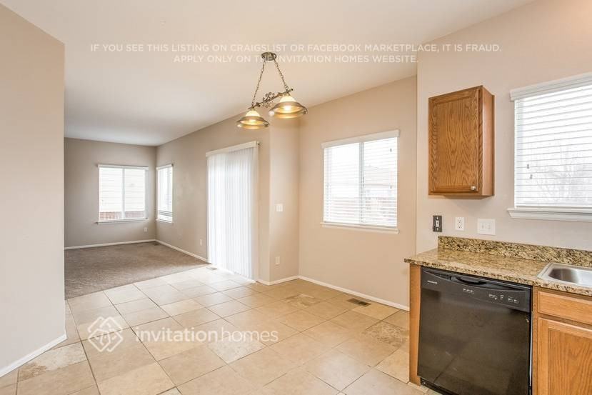 9829 Kenton Cir - Photo 6 of 18