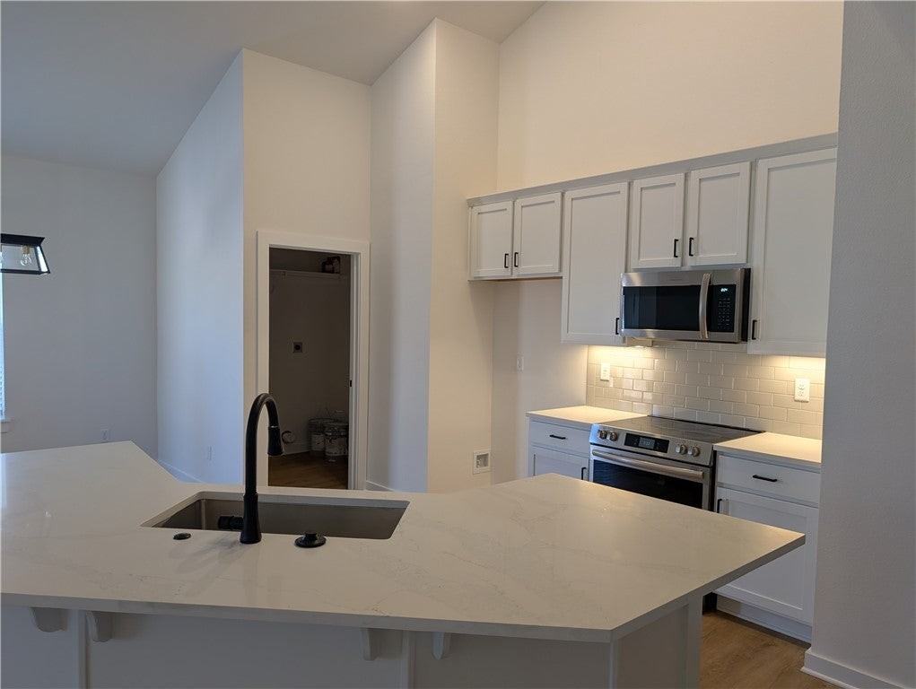 4 Langely Cir - Photo 3 of 7