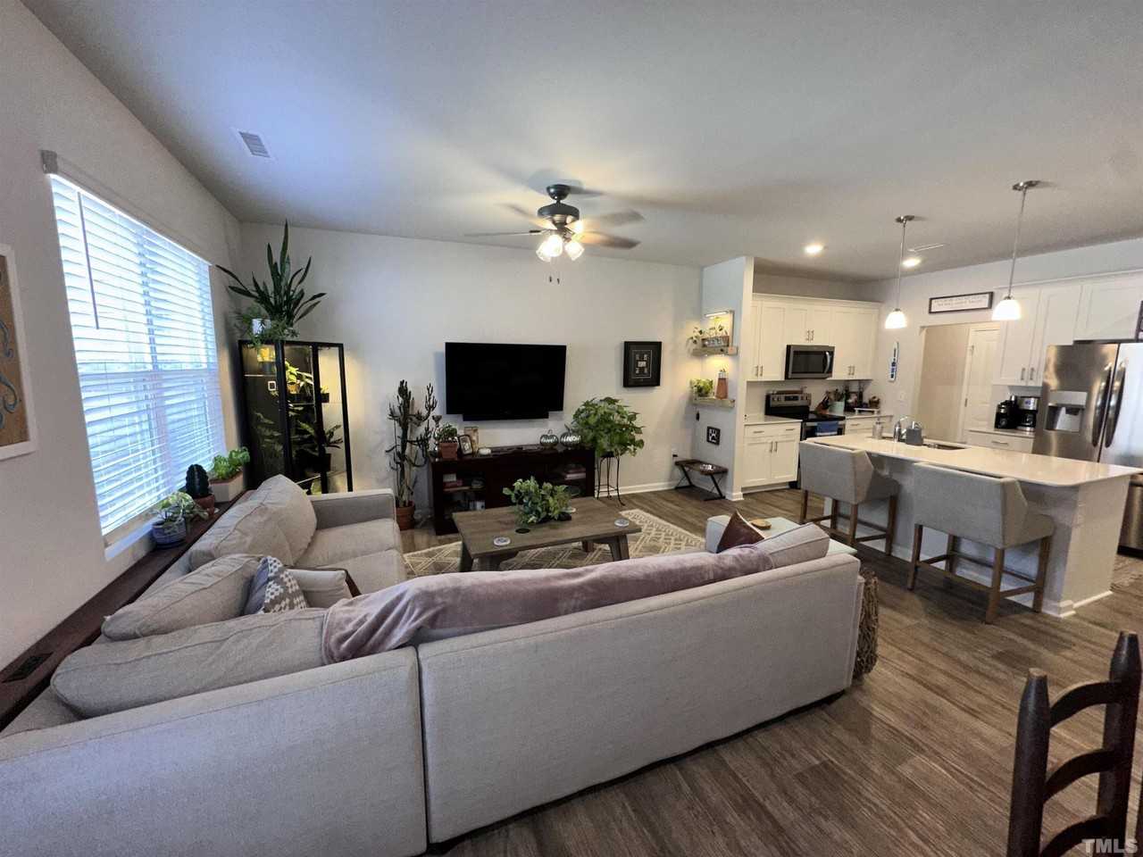 185 185 N Enterprise Drive - Photo 6 of 15