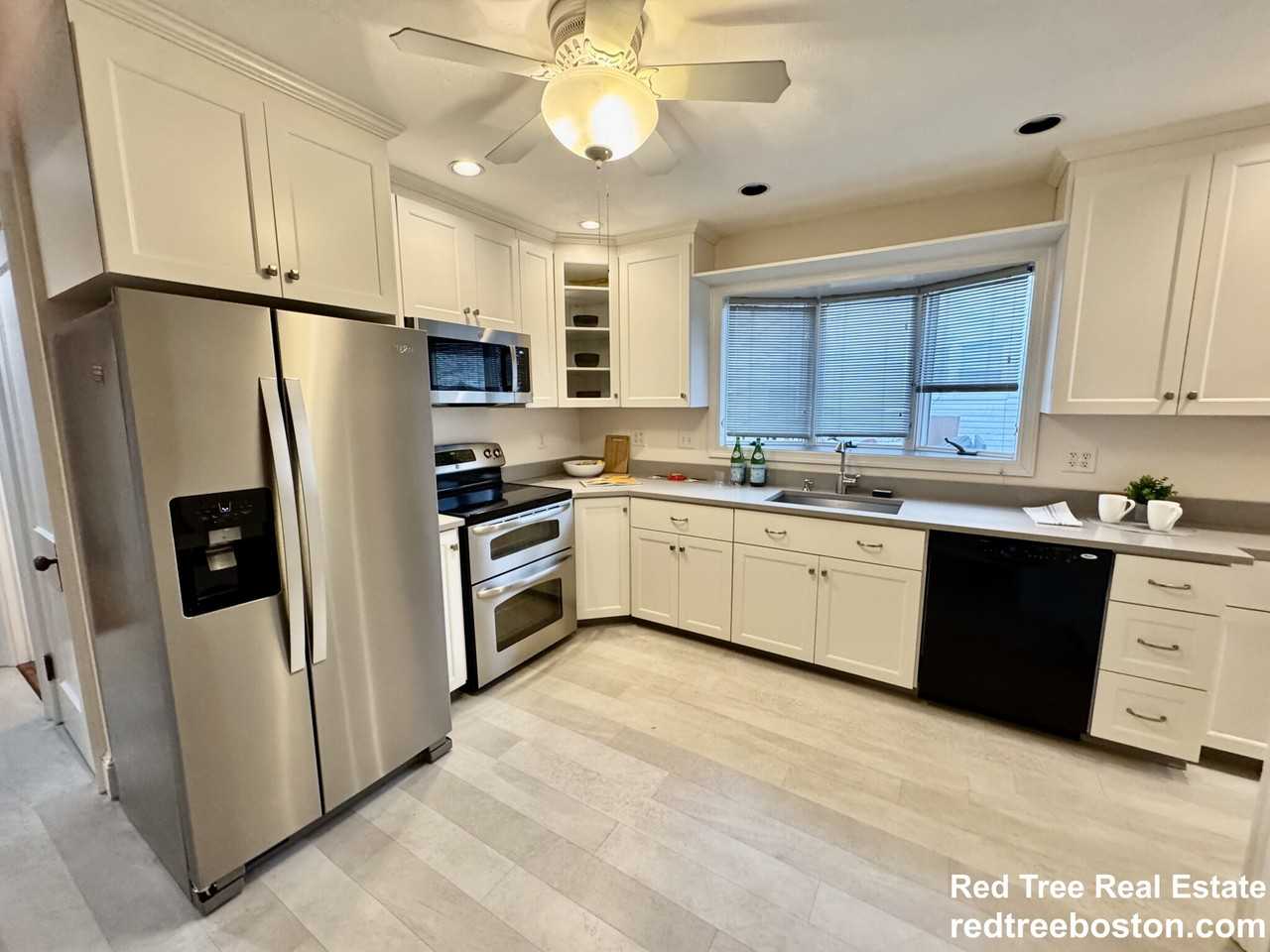 324 Beech St #1 - Photo 6 of 16