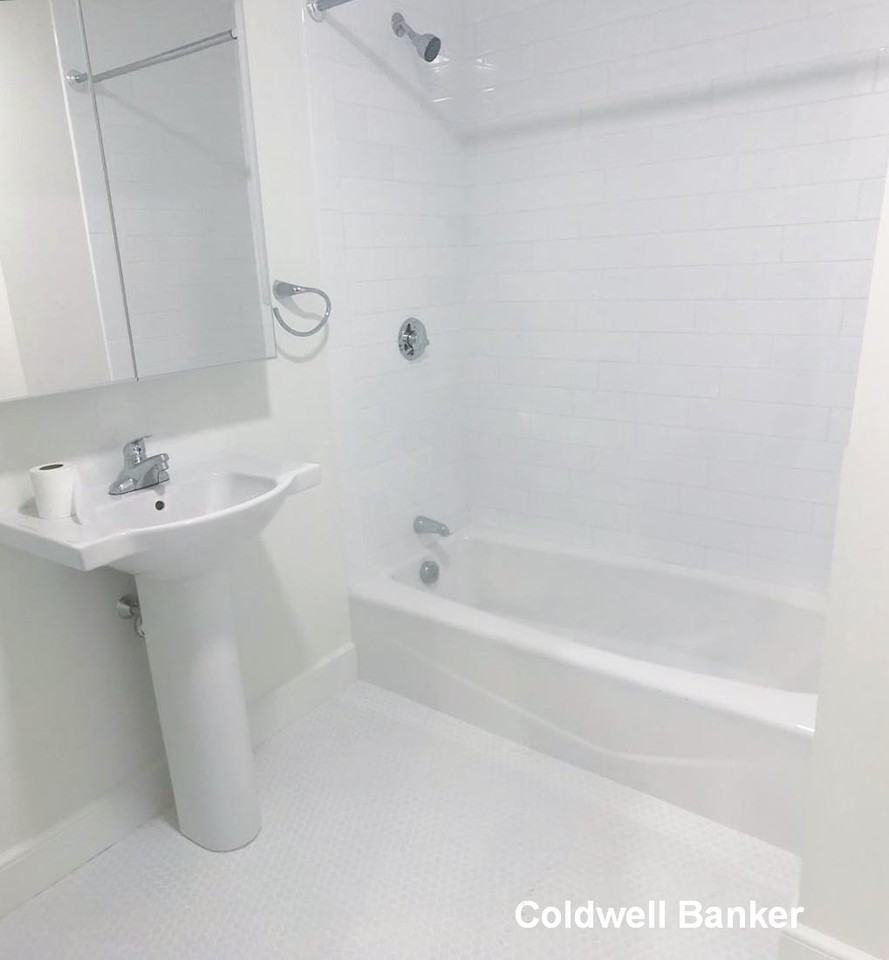 1776 Beacon St #B - Photo 2 of 8