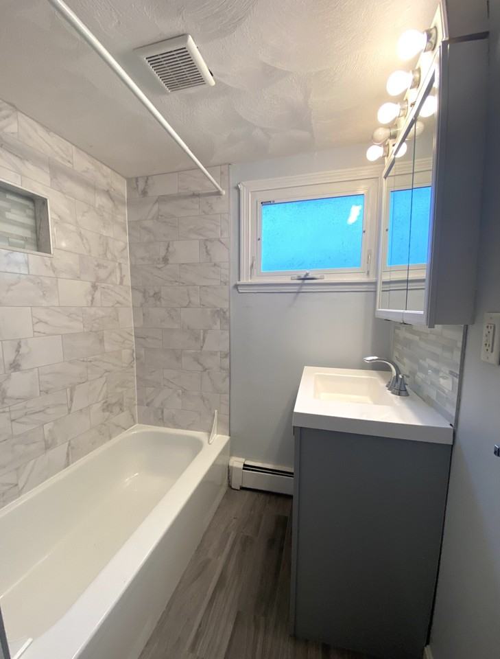 145 Princeton St #3 - Photo 5 of 8