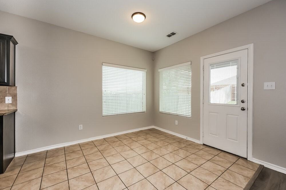 316 Cameron Hill Pt - Photo 7 of 17