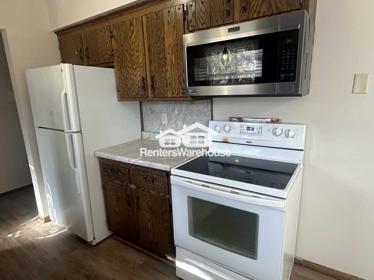 11430 Jonquil St Nw - Photo 3 of 22