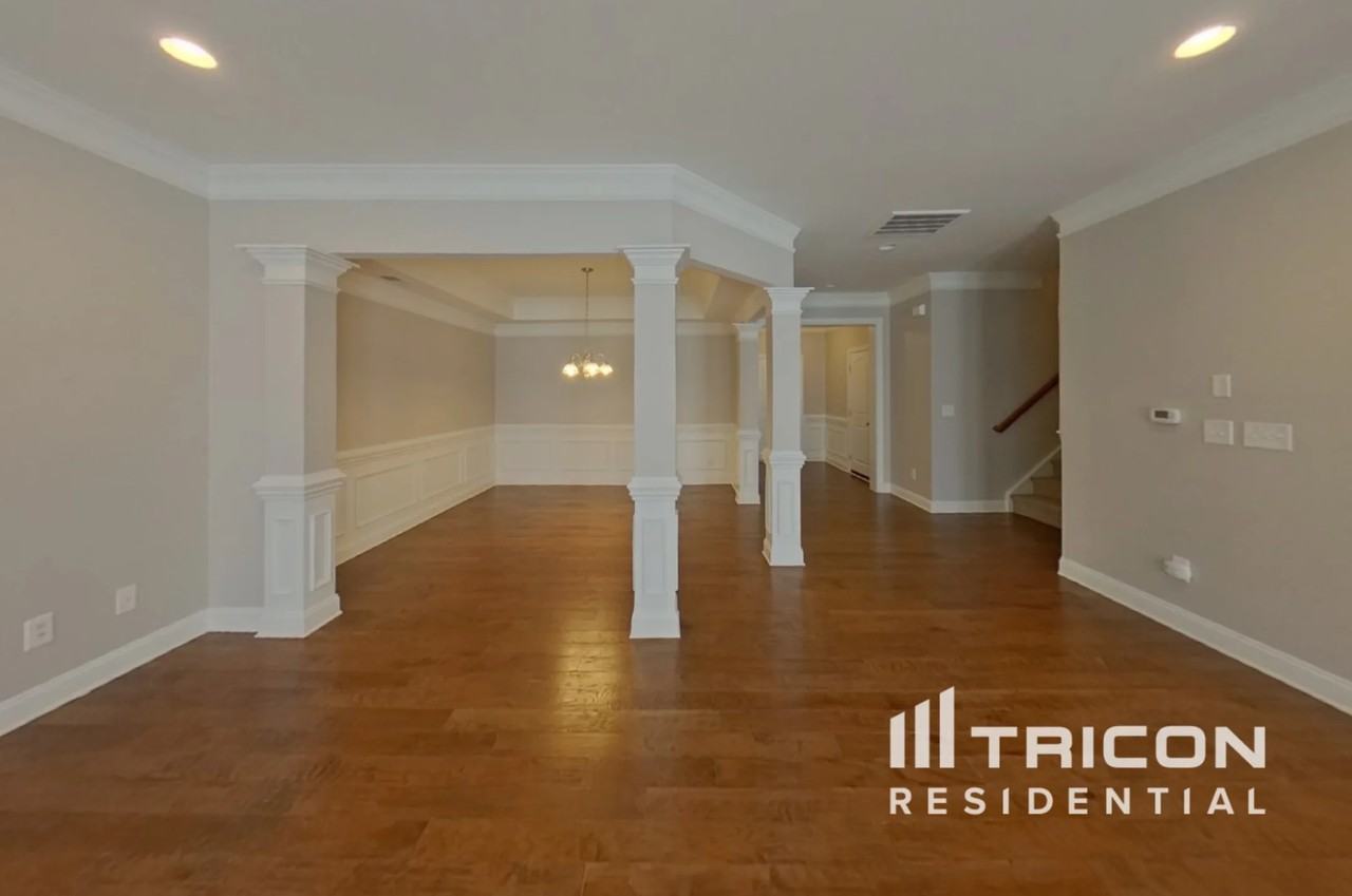 5619 Triveny Road Charlotte NC - Photo 3 of 15