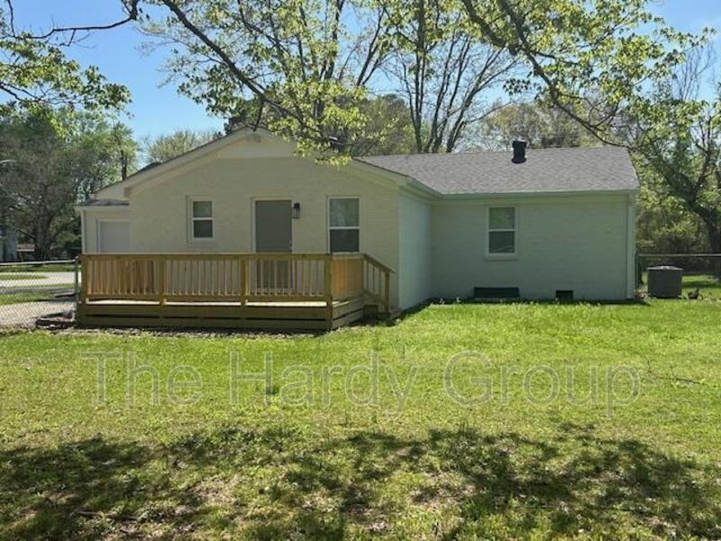 1023 Old Estill Springs Rd - Photo 3 of 20