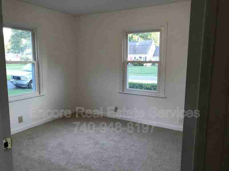 448 Moull St - Photo 7 of 14