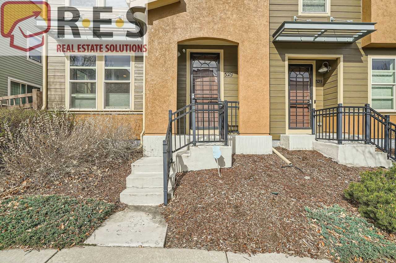 529 S Upham St - Photo 3 of 27