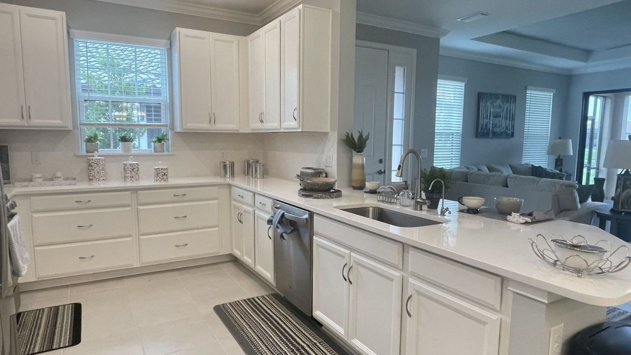 4746 Tortona Ct - Photo 4 of 44