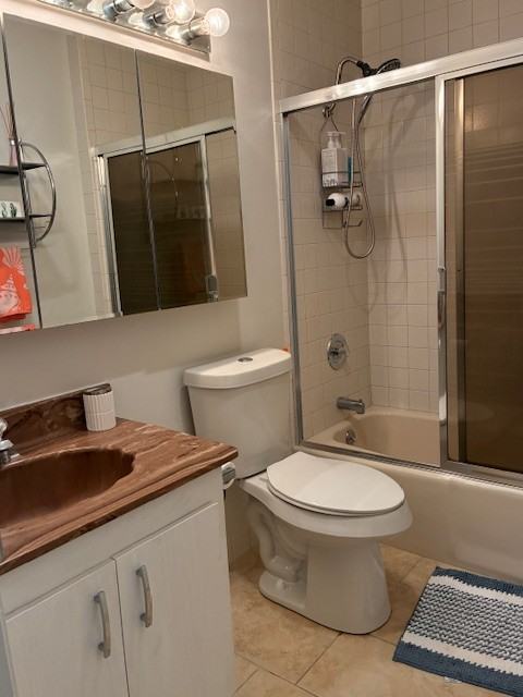 4283 Island Cir #4 - Photo 7 of 14