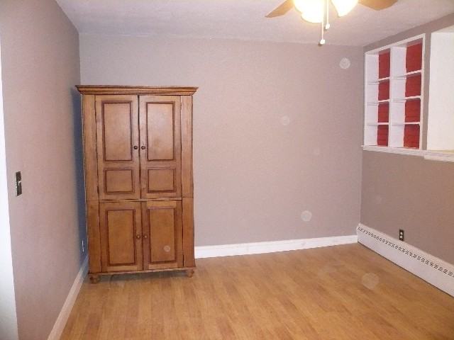 1067 Beacon St #D - Photo 4 of 14