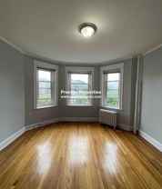 Commonwealth Ave #8P - Photo 1 of 1