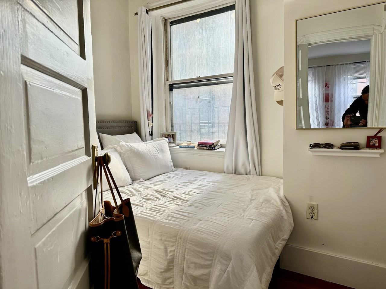 17 Irving St #9 - Photo 5 of 24