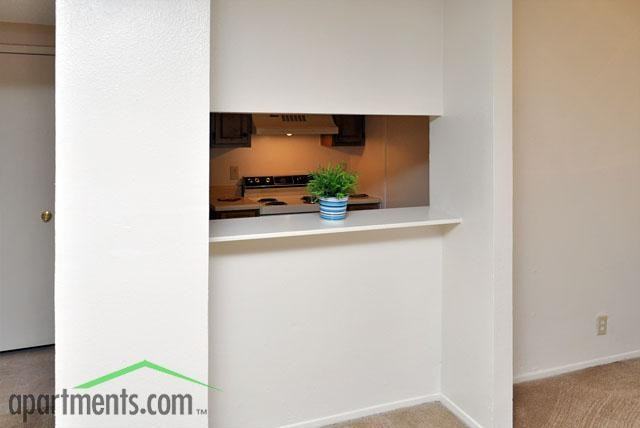 2521 Wolford #2230b - Photo 2 of 12