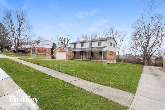 1564 Parliament Ct - Photo 2 of 15